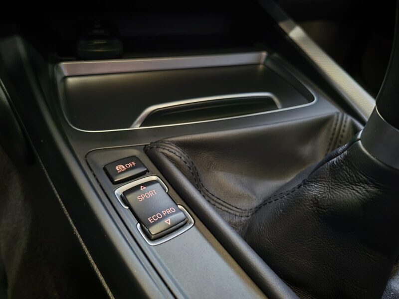 BMW SERIE 1 118 i II 136cv PACK M SPORT BVM6 BLEU ESTORIL