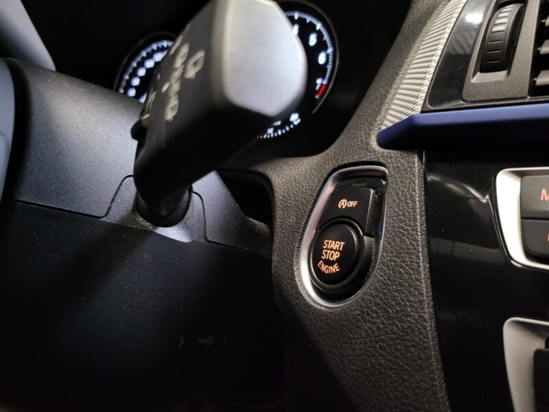 BMW SERIE 1 118 i II 136cv PACK M SPORT BVM6 BLEU ESTORIL