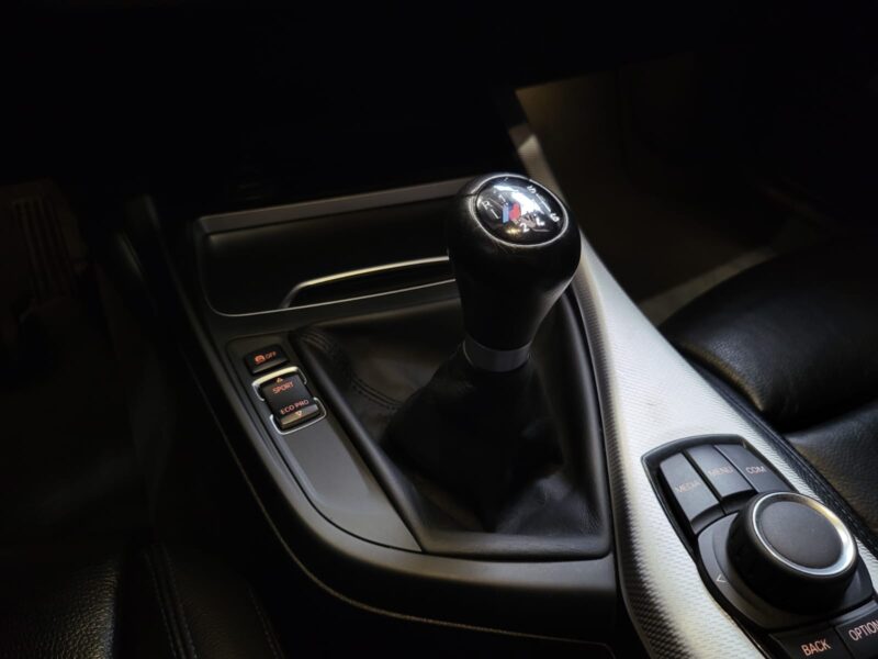 BMW SERIE 1 118 i II 136cv PACK M SPORT BVM6 BLEU ESTORIL