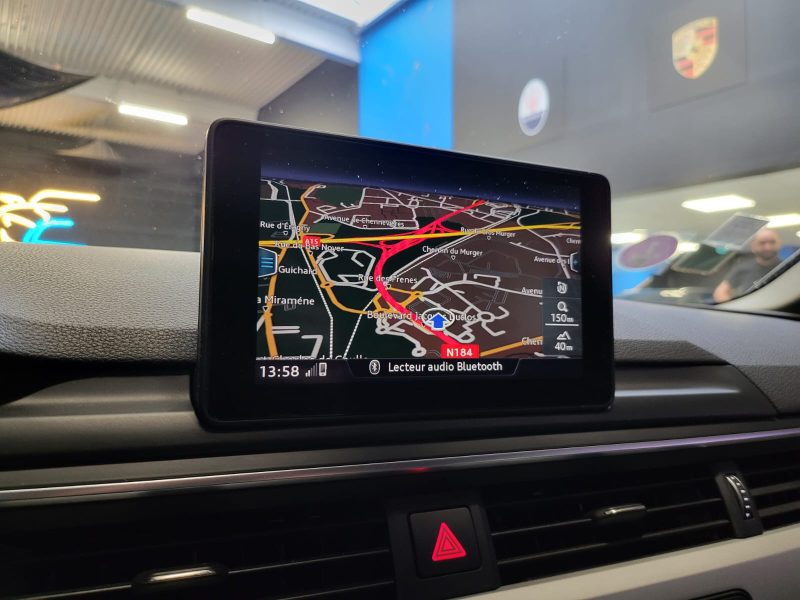 AUDI A4 1.4 TFSI DSG7 150CH BUSINESS LINE / CAMERA+AUDI PRESENS+XENON