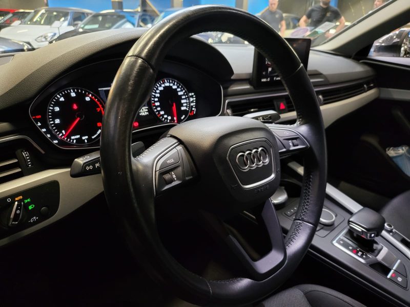 AUDI A4 1.4 TFSI DSG7 150CH BUSINESS LINE / CAMERA+AUDI PRESENS+XENON