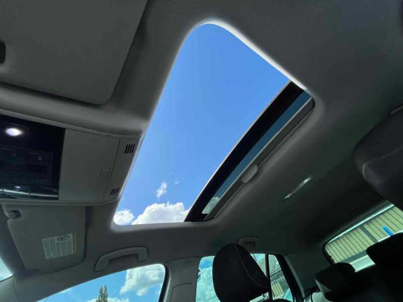 GOLF VII 1.6 105cv BOITE AUTO - TOIT OUVRANT   