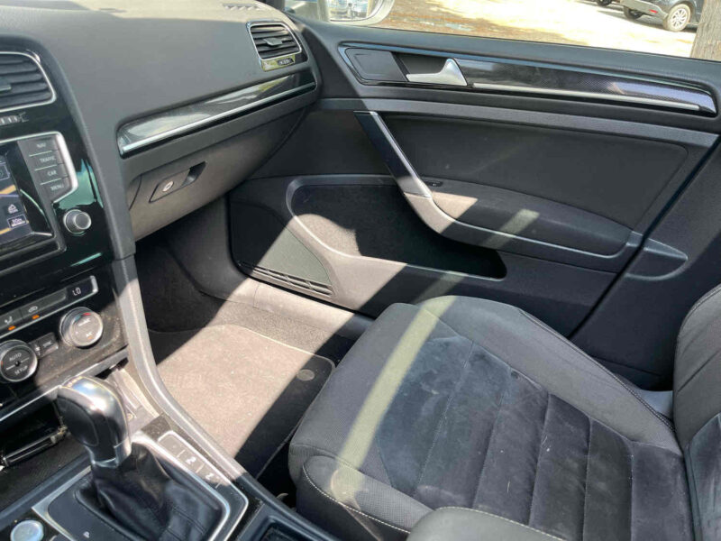 GOLF VII 1.6 105cv BOITE AUTO - TOIT OUVRANT   