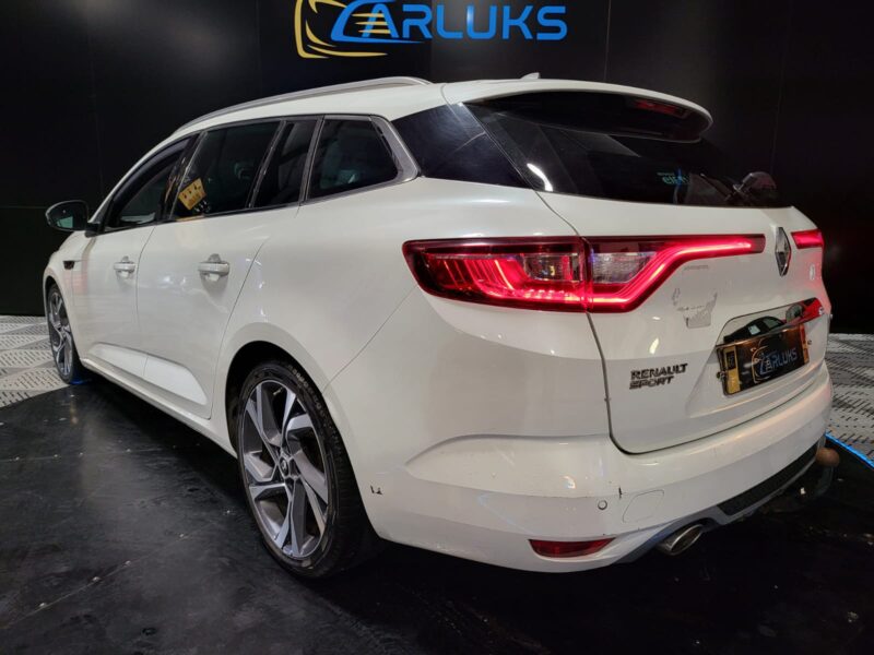 RENAULT MEGANE IV Estate 1.6 dCi 165cv GT EDC 4Control // SIEGES CHAUFFANTS/ACCES MAINS LIBRE/ATTELA