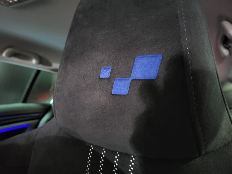 RENAULT MEGANE IV Estate 1.6 dCi 165cv GT EDC 4Control // SIEGES CHAUFFANTS/ACCES MAINS LIBRE/ATTELA