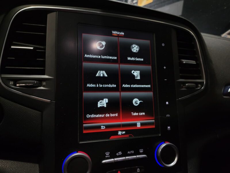 RENAULT MEGANE IV Estate 1.6 dCi 165cv GT EDC 4Control // SIEGES CHAUFFANTS/ACCES MAINS LIBRE/ATTELA