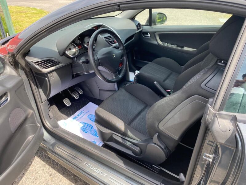 Peugeot 207 1.6 Platinum 2009 - 45681 KM