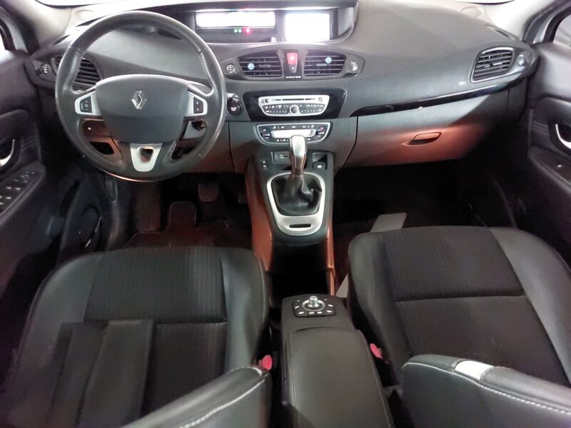 RENAULT SCENIC III 2.0 140 PRIVILEGE