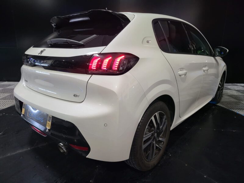 PEUGEOT 208 II 1.2 PureTech 100cv Allure Pack EAT8 // APPLE CARPLAY/MIRROR LINK/CAMERA DE RECUL