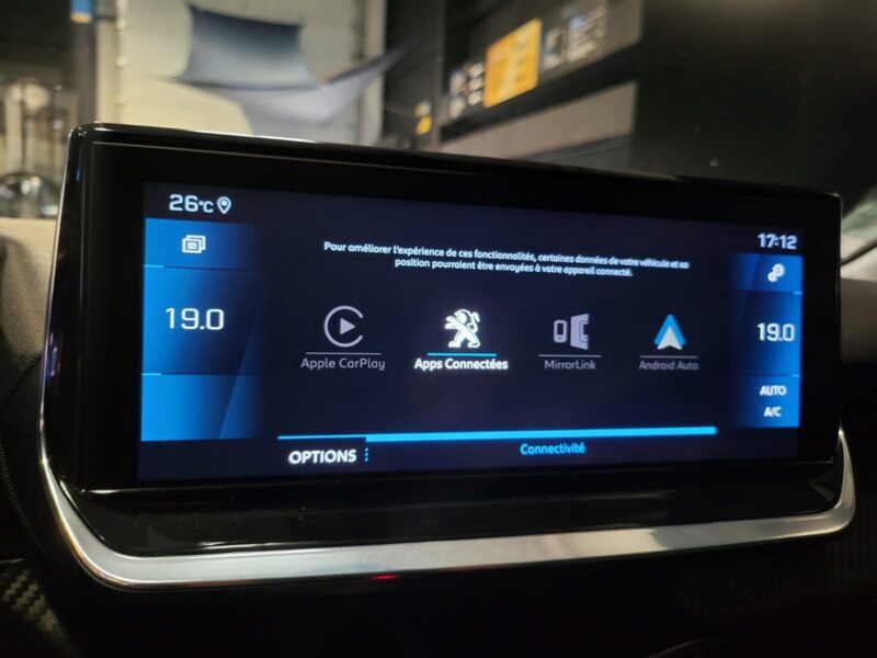 PEUGEOT 208 II 1.2 PureTech 100cv Allure Pack EAT8 // APPLE CARPLAY/MIRROR LINK/CAMERA DE RECUL