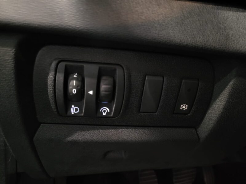 RENAULT MEGANE III 1.2 TCe 115cv Expression 85000kms // GPS TOMTOM/BLUETOOTH/REGULATEUR-LIMITEUR DE 