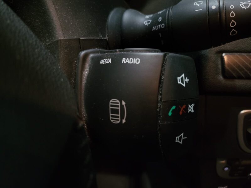 RENAULT MEGANE III 1.2 TCe 115cv Expression 85000kms // GPS TOMTOM/BLUETOOTH/REGULATEUR-LIMITEUR DE 