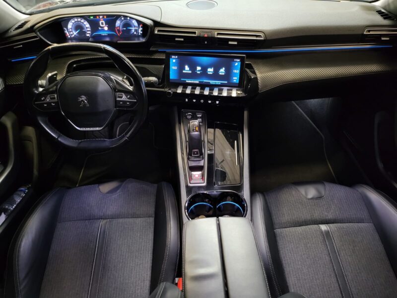 PEUGEOT 508 II 1.6L PureTech 180CH EAT8 ALLURE / CAMERA + APPLE CARPLAY