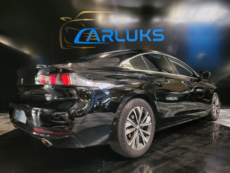 PEUGEOT 508 II 1.6L PureTech 180CH EAT8 ALLURE / CAMERA + APPLE CARPLAY