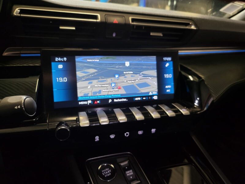 PEUGEOT 508 II 1.6L PureTech 180CH EAT8 ALLURE / CAMERA + APPLE CARPLAY