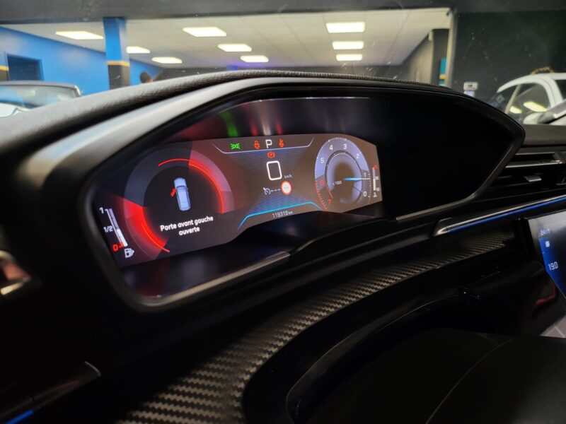 PEUGEOT 508 II 1.6L PureTech 180CH EAT8 ALLURE / CAMERA + APPLE CARPLAY