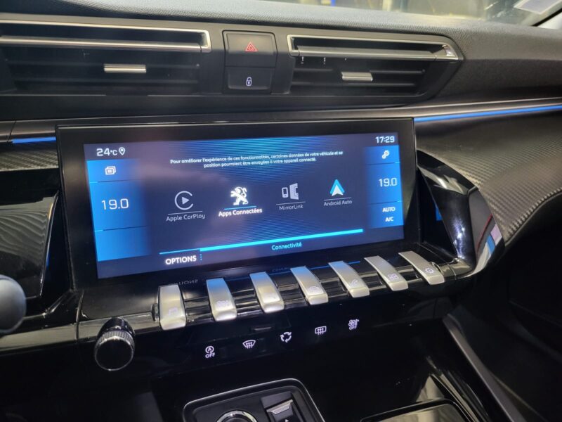 PEUGEOT 508 II 1.6L PureTech 180CH EAT8 ALLURE / CAMERA + APPLE CARPLAY
