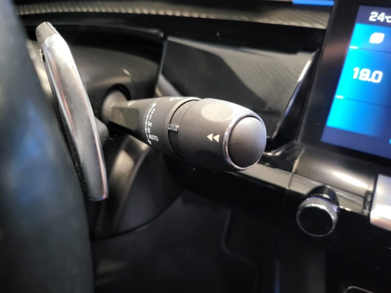 PEUGEOT 508 II 1.6L PureTech 180CH EAT8 ALLURE / CAMERA + APPLE CARPLAY