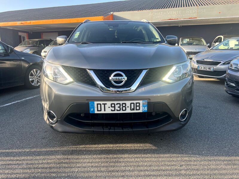 NISSAN QASHQAI 2015