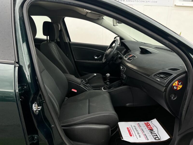 RENAULT MEGANE III 2009