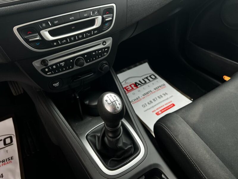 RENAULT MEGANE III 2009