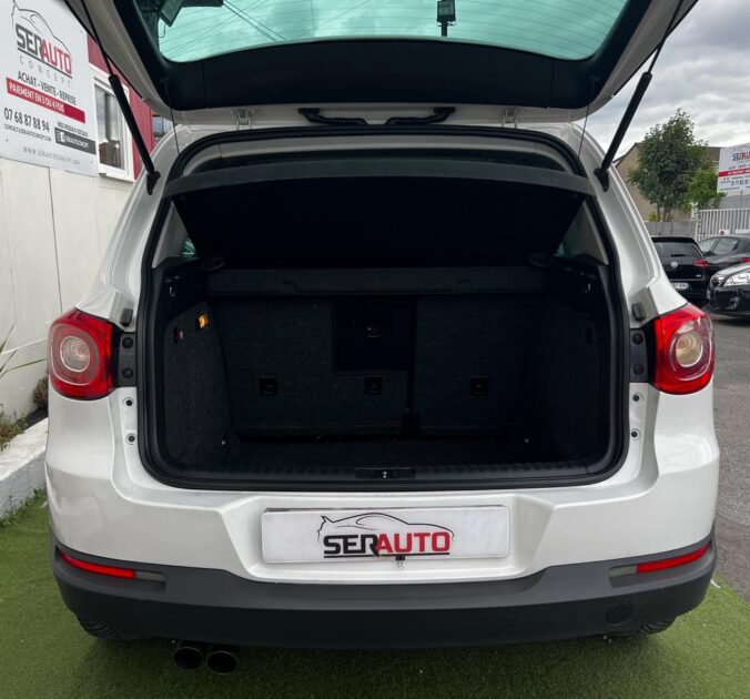 VOLKSWAGEN TIGUAN 2010