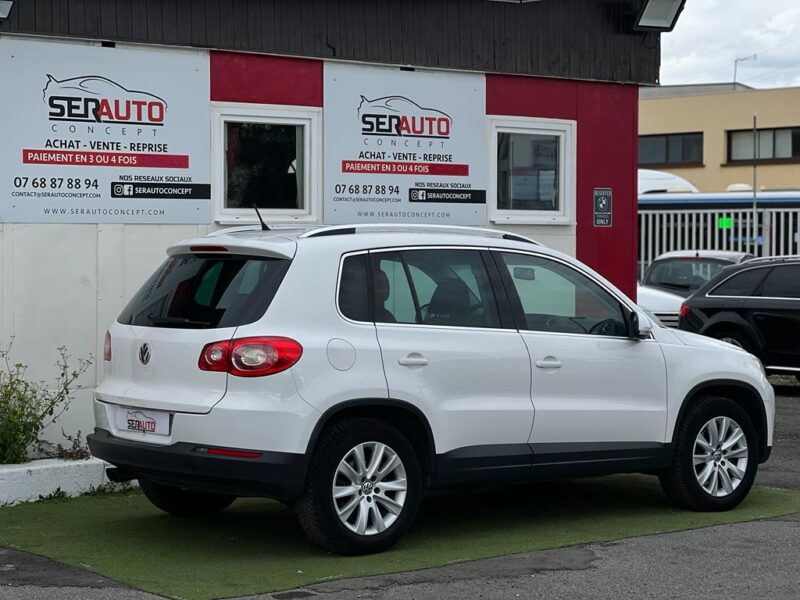 VOLKSWAGEN TIGUAN 2010
