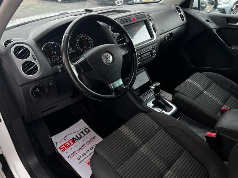 VOLKSWAGEN TIGUAN 2010