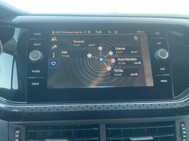 T-CROSS 1.0 TSI 110 R-LINE TECH