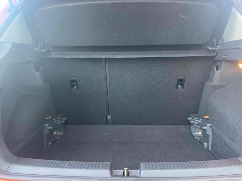 T-CROSS 1.0 TSI 110 R-LINE TECH