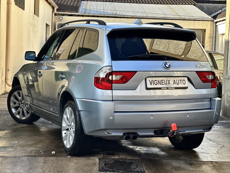 BMW  X3  3.0i  ESS SPORT PAYEZ EN 4 X 