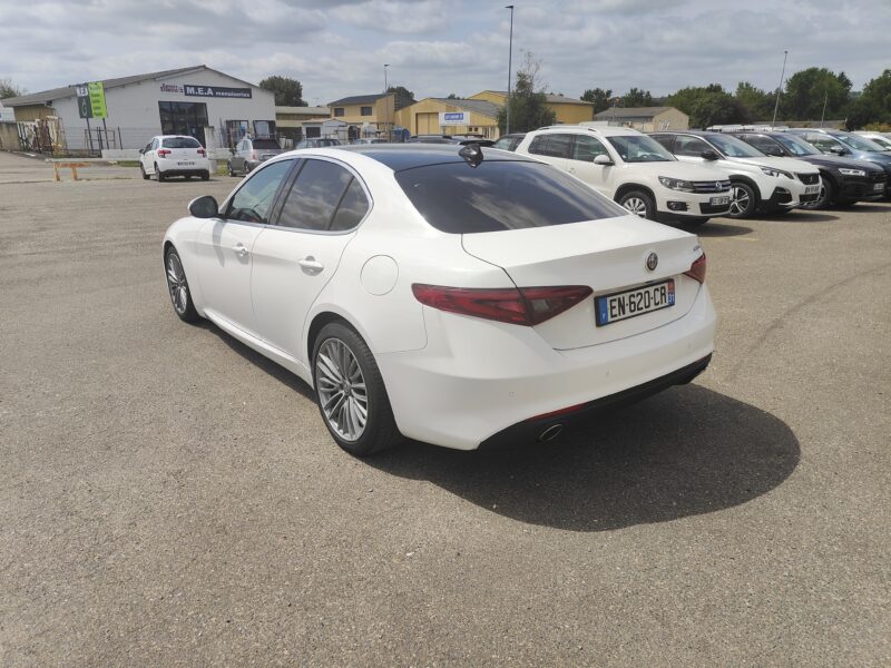 ALFA ROMEO GIULIA 2.2 JTD 180cv LUSSO AT8