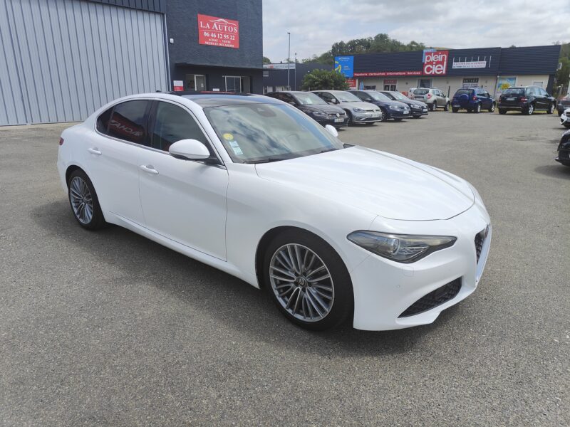 ALFA ROMEO GIULIA 2.2 JTD 180cv LUSSO AT8