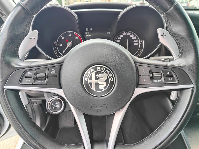 ALFA ROMEO GIULIA 2.2 JTD 180cv LUSSO AT8