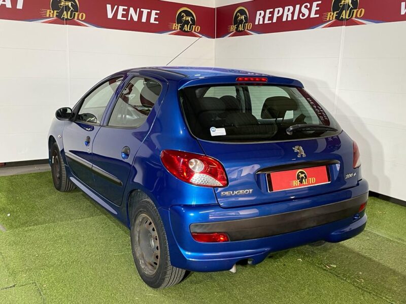 PEUGEOT 206+ 2009
