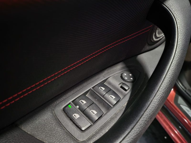 BMX X1 18I sDrive 140CH SPORT / HARMAN KARDON+HAYON ELEC+FULL LED