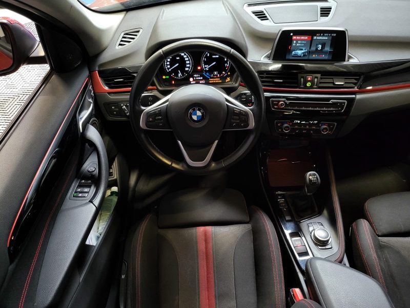 BMX X1 18I sDrive 140CH SPORT / HARMAN KARDON+HAYON ELEC+FULL LED