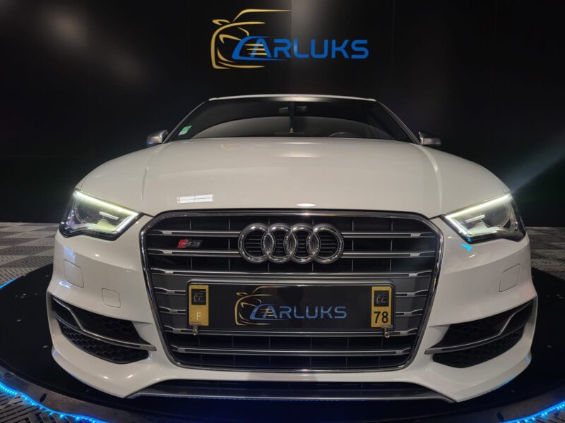AUDI S3 BERLINE 2.0 TFSI 300cv Quattro S-Tronic 4p // XENONS/PALETTES AU VOLANT/SURPIQURES