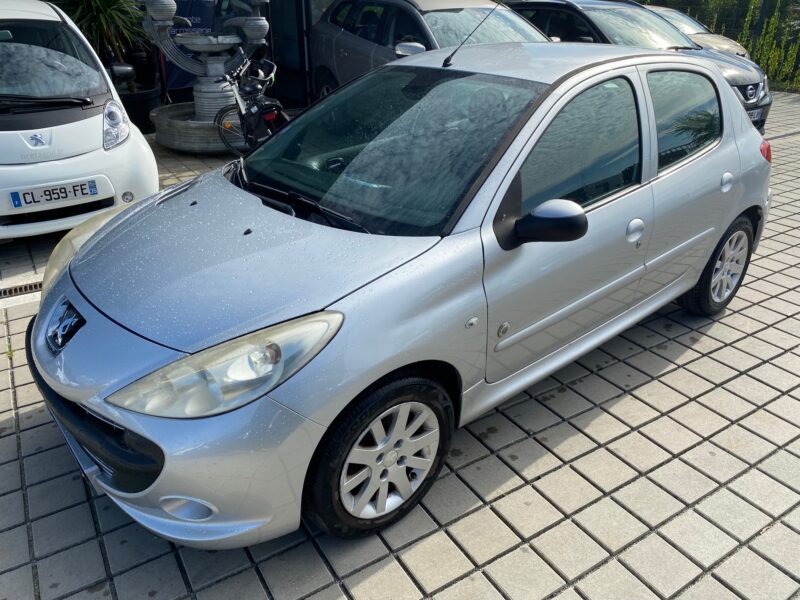PEUGEOT 206+ 1.4 73cv