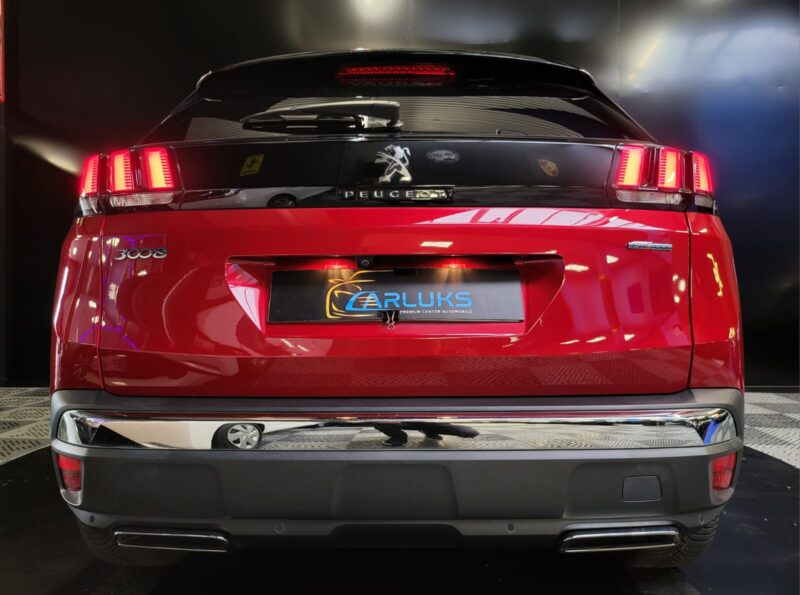 PEUGEOT 3008 1.5 BlueHDi 130CH EAT8 GT LINE / TOIT OUVRANT + CUIR CHAUFFANT ET MASSANT + APPLE CARPL