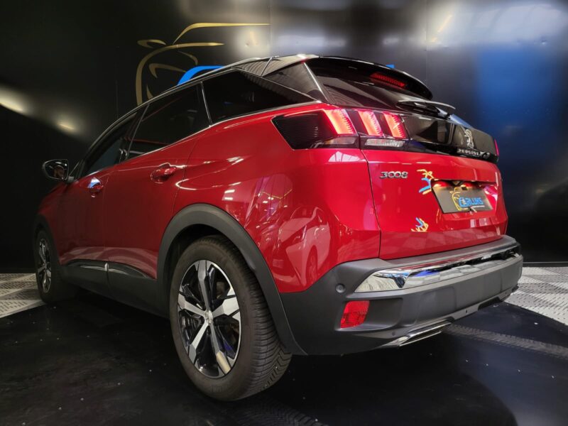 PEUGEOT 3008 1.5 BlueHDi 130CH EAT8 GT LINE / TOIT OUVRANT + CUIR CHAUFFANT ET MASSANT + APPLE CARPL