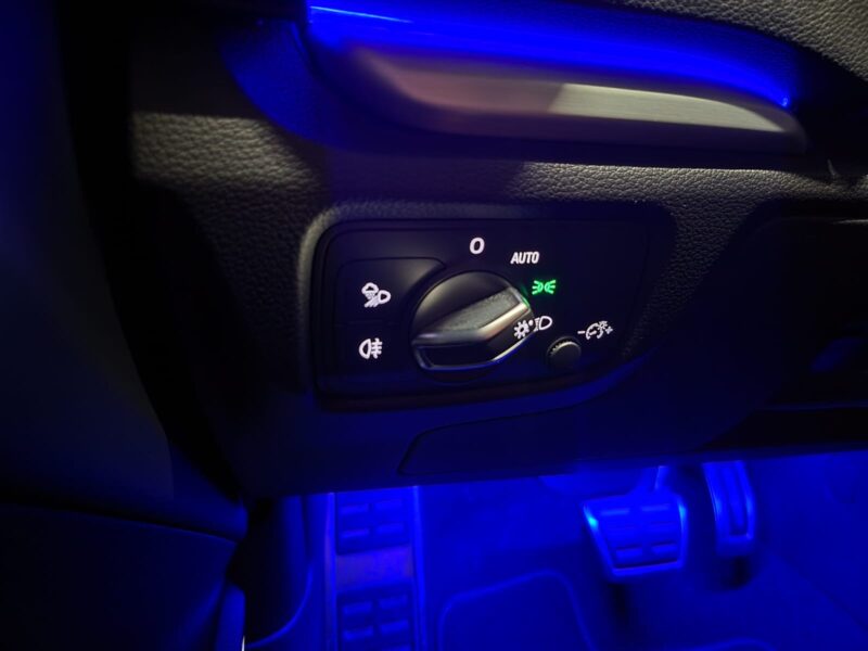 AUDI A3 Sportback 1.4 TFSI E-TRON S-LINE S-TRONIC 204cv COCKPIT / CARPLAY / ECLAIRAGE AMBIANCE