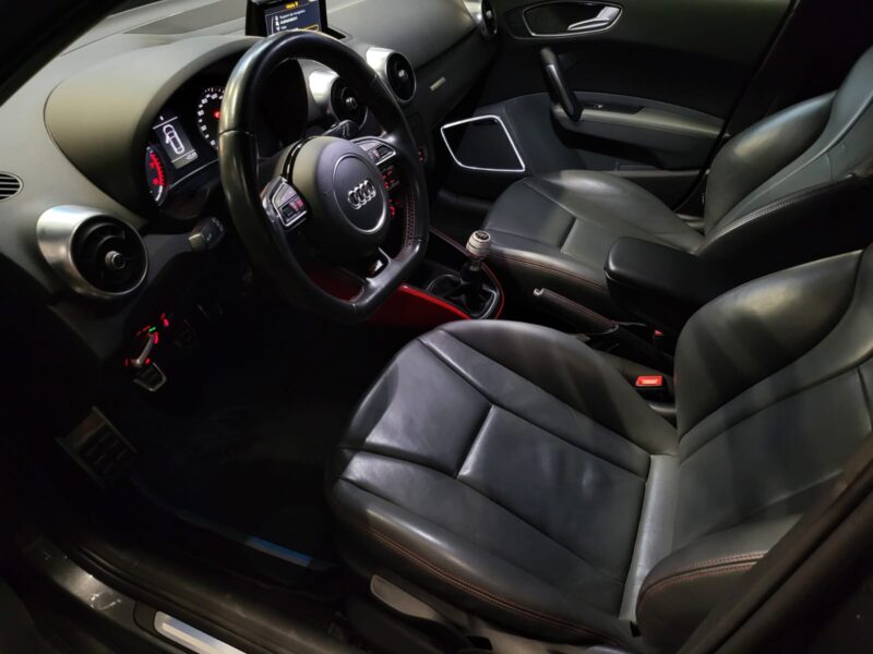 AUDI S1 Quattro 231cv 2017/BOSE+EMBRAYAGE RENFORCER+SIEGE BAQUET+ VOLANT MEPLAT/