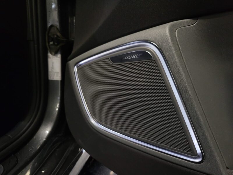 AUDI S1 Quattro 231cv 2017/BOSE+EMBRAYAGE RENFORCER+SIEGE BAQUET+ VOLANT MEPLAT/