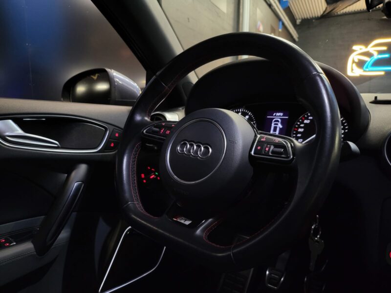 AUDI S1 Quattro 231cv 2017/BOSE+EMBRAYAGE RENFORCER+SIEGE BAQUET+ VOLANT MEPLAT/