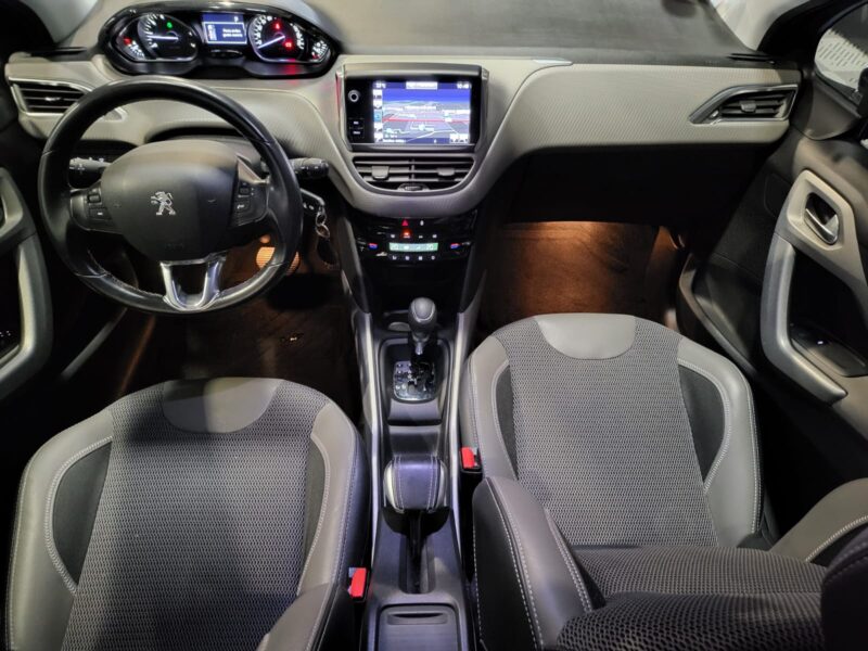 PEUGEOT 2008 1.2 PureTech 110cv Allure BVA // APPLE CARPLAY/ANDROID AUTO/CAMERA DE RECUL