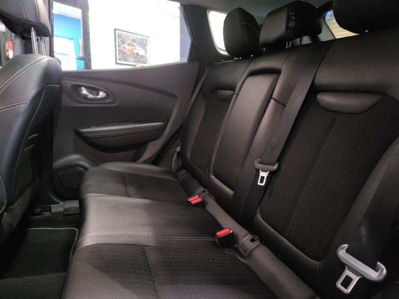 1.2 TCe 130cv INTENS / CAMERA AR / TOIT PÄNO / REGULATEUR