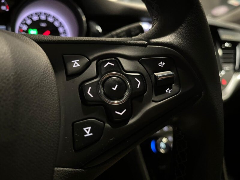 1.6 Turbo 200cv / CARPLAY / CAMERA AR / SIEGES CHAU-CLIM-MASSANTS