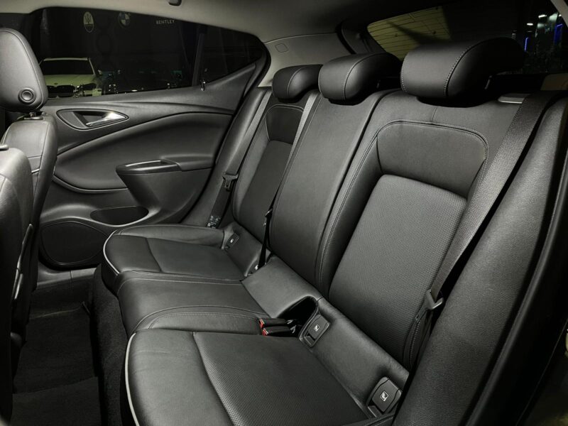 1.6 Turbo 200cv / CARPLAY / CAMERA AR / SIEGES CHAU-CLIM-MASSANTS