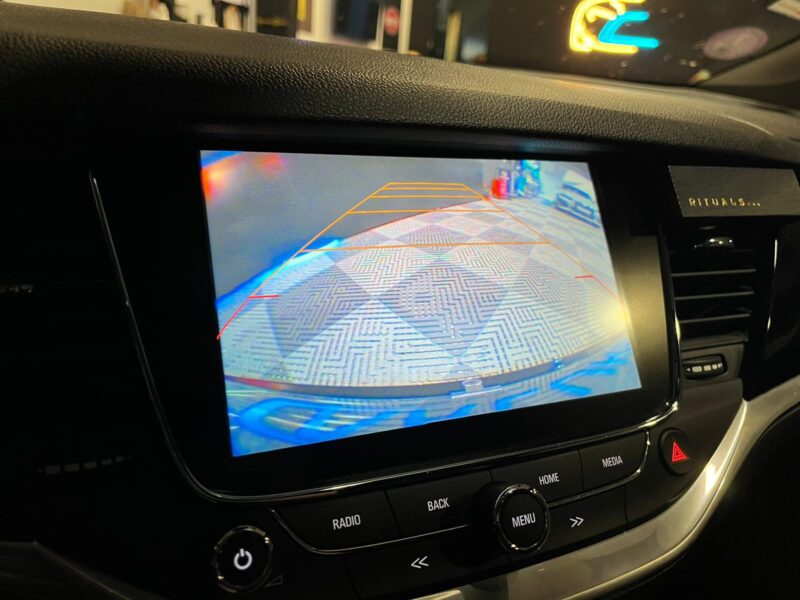 1.6 Turbo 200cv / CARPLAY / CAMERA AR / SIEGES CHAU-CLIM-MASSANTS